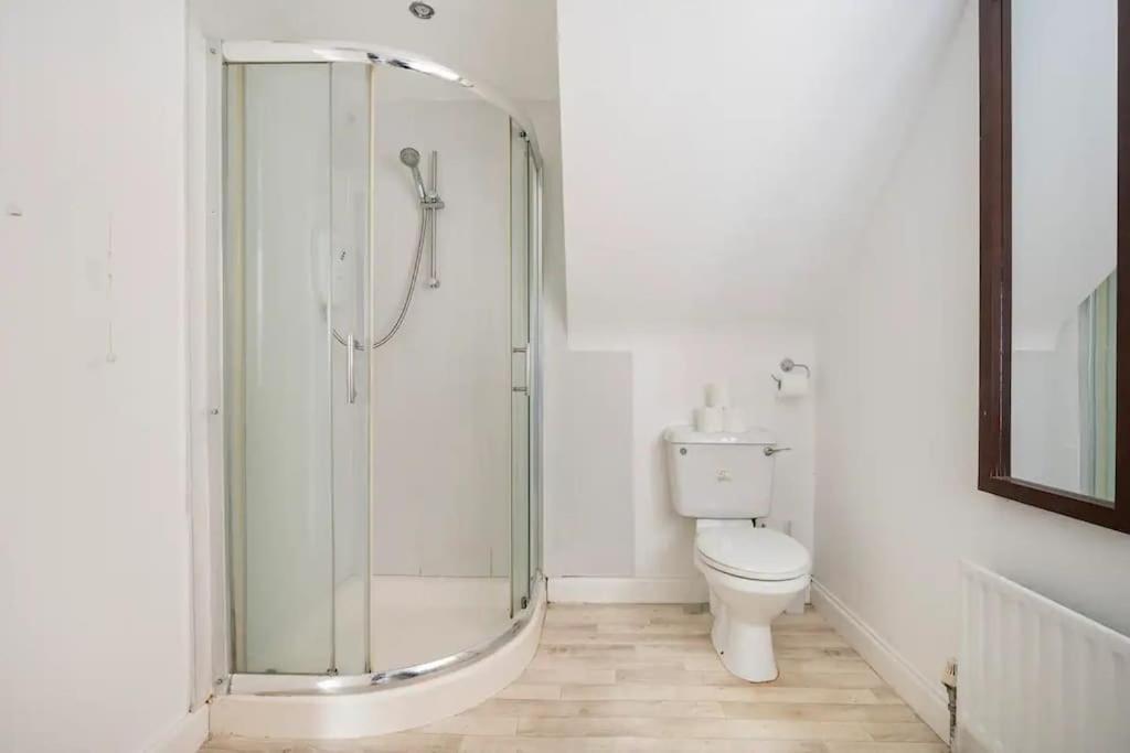 Lovely One Bedroom Flat. *