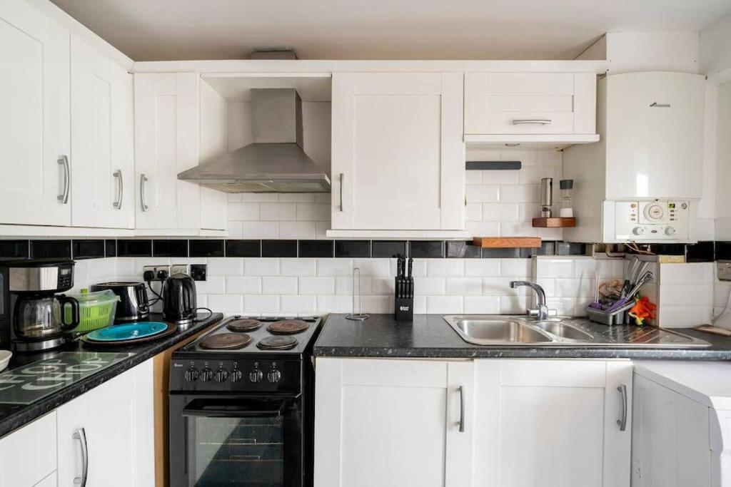 Apartamento Lovely One Bedroom Flat. Belfast