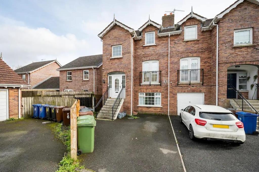 Lovely One Bedroom Flat. *